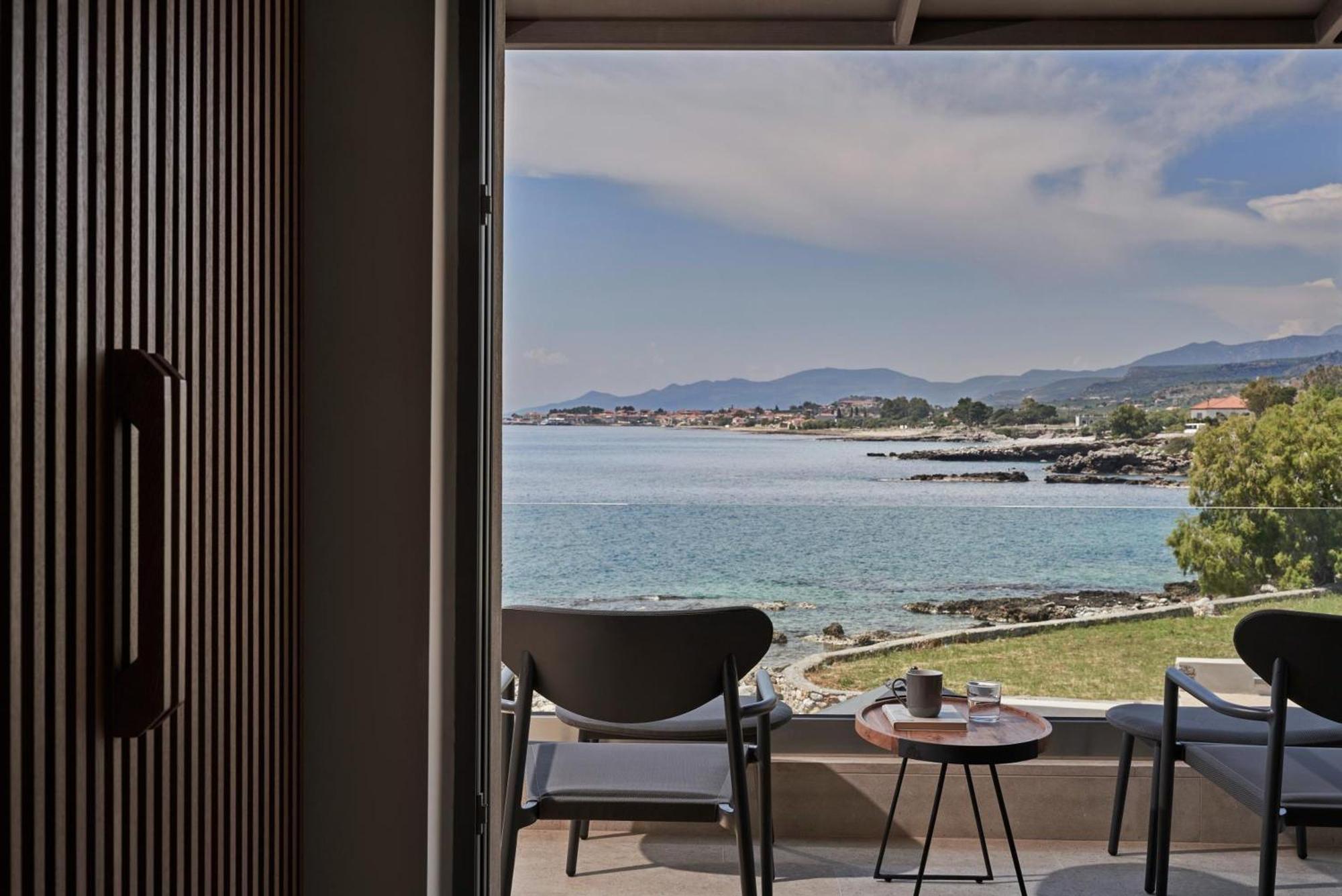 Beachfront Alassa Villas With Private Pools Kotronion  Exterior foto